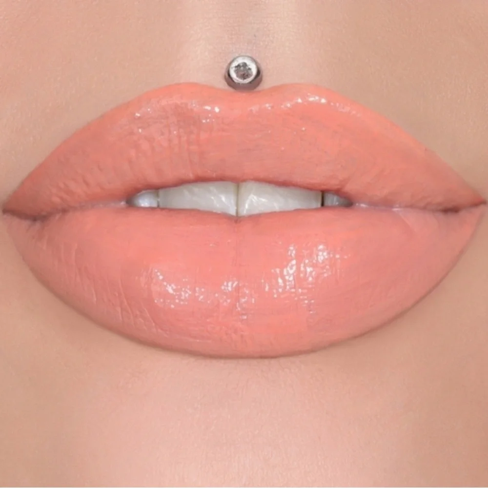 Entwined Jeffree Star Supreme Gloss Nude Brand New in Box Authentic